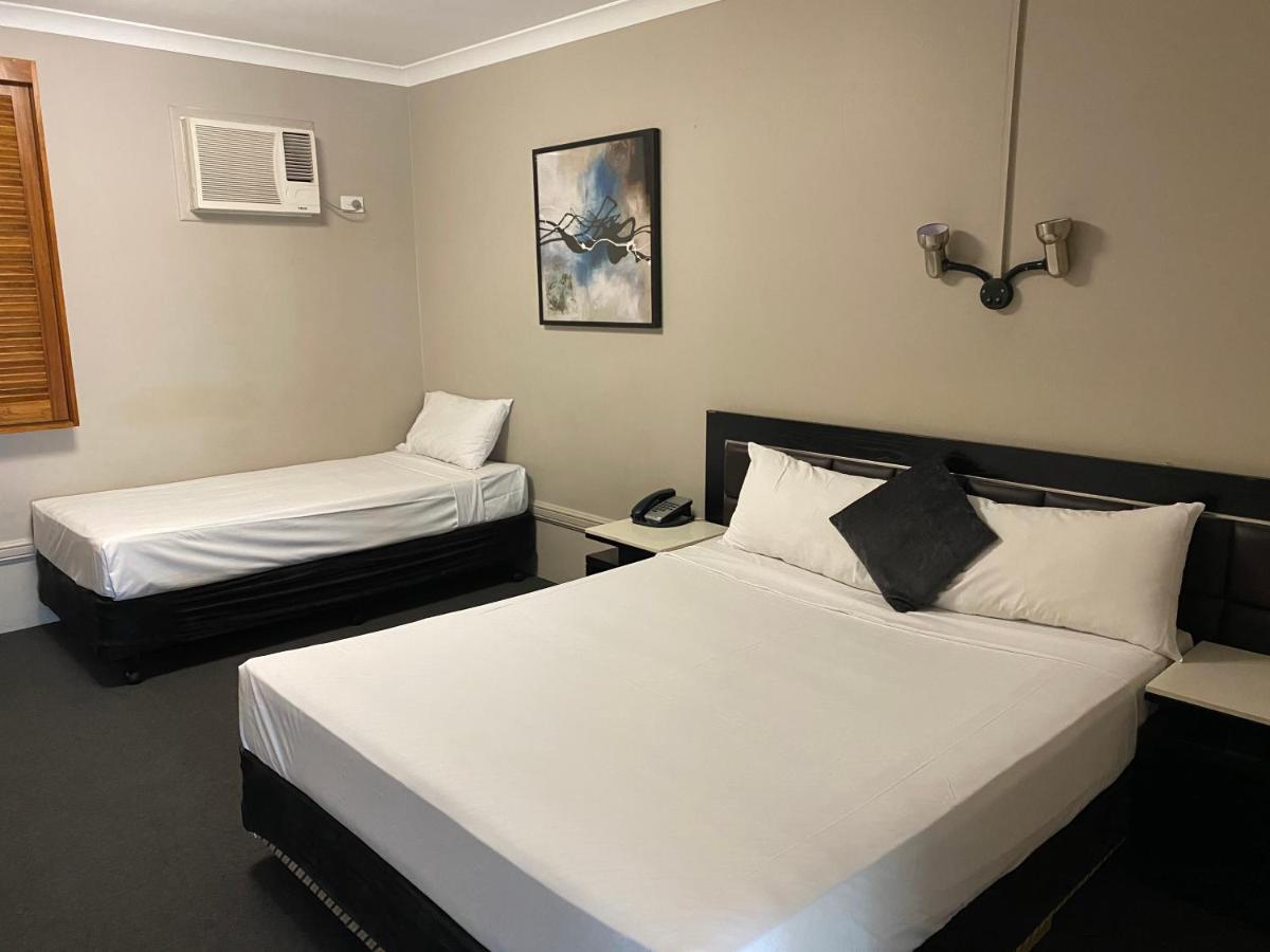 Cosmopolitan Motel & Serviced Apartments Rockhampton Exterior foto