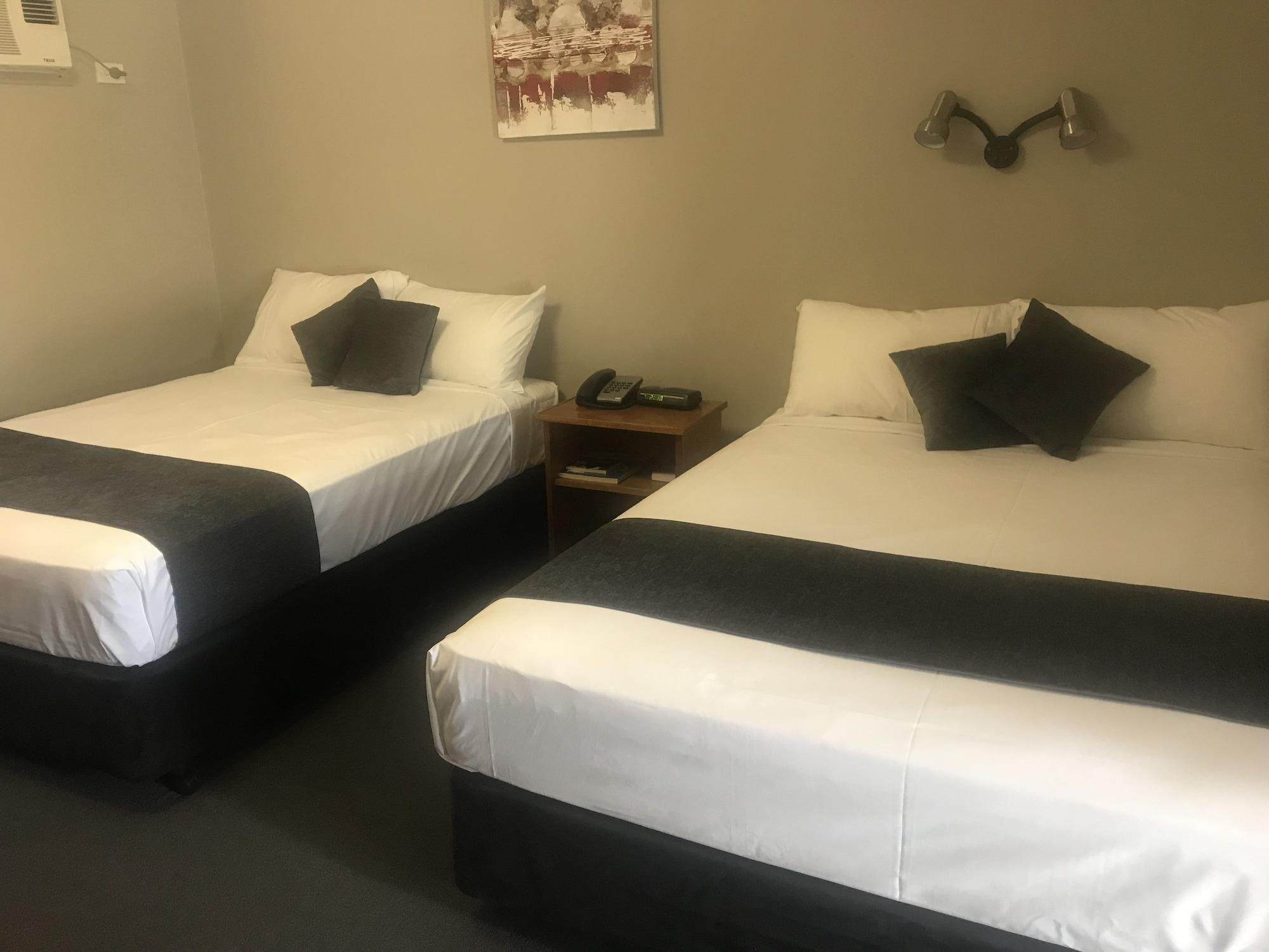 Cosmopolitan Motel & Serviced Apartments Rockhampton Exterior foto
