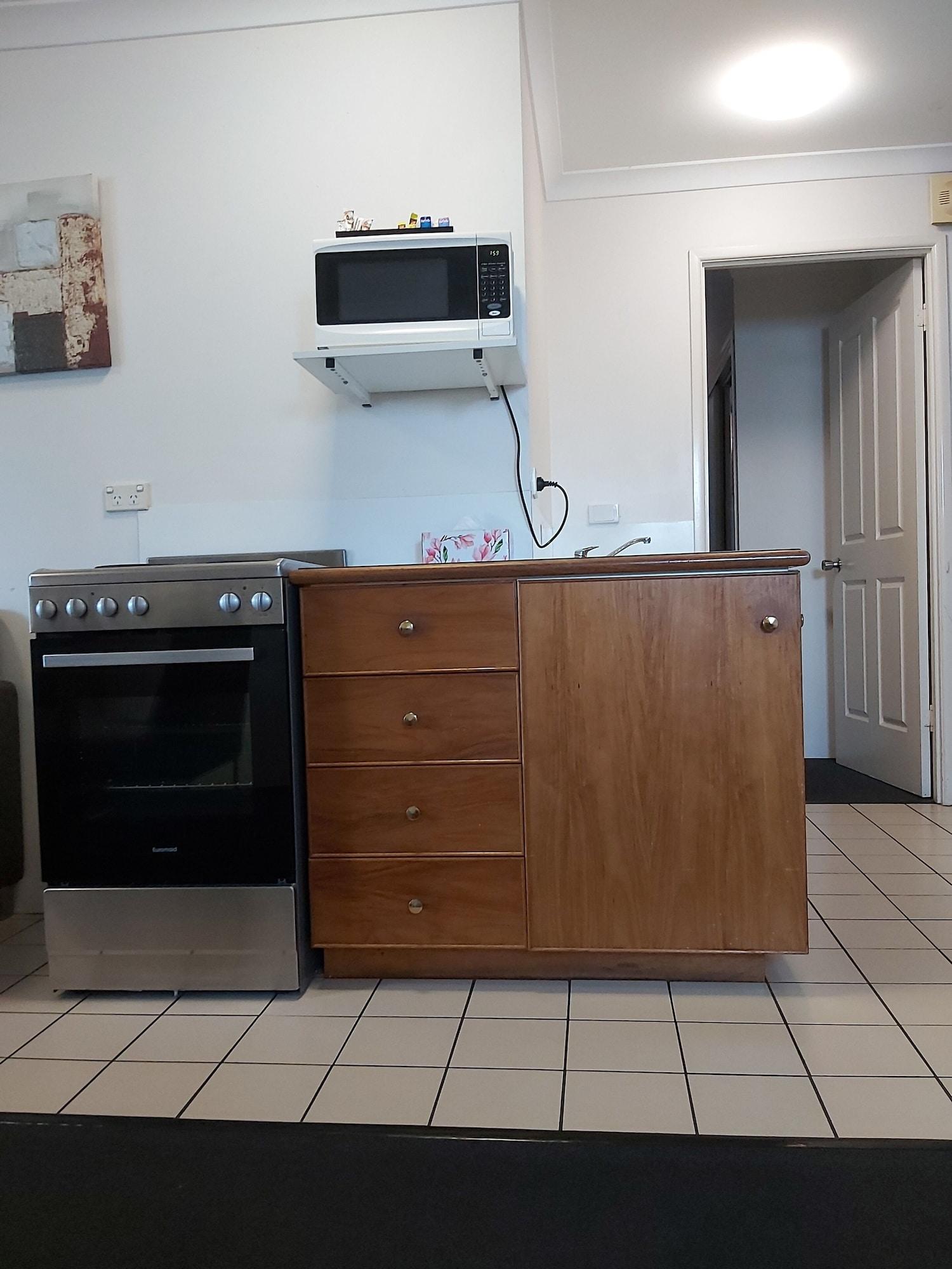 Cosmopolitan Motel & Serviced Apartments Rockhampton Exterior foto