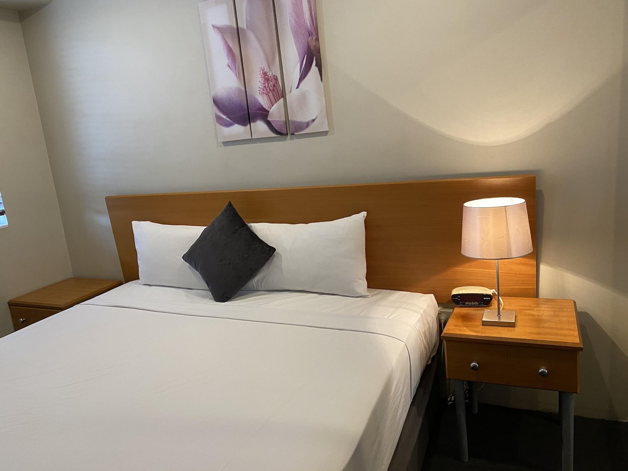 Cosmopolitan Motel & Serviced Apartments Rockhampton Exterior foto