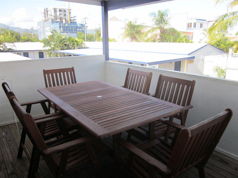 Cosmopolitan Motel & Serviced Apartments Rockhampton Exterior foto