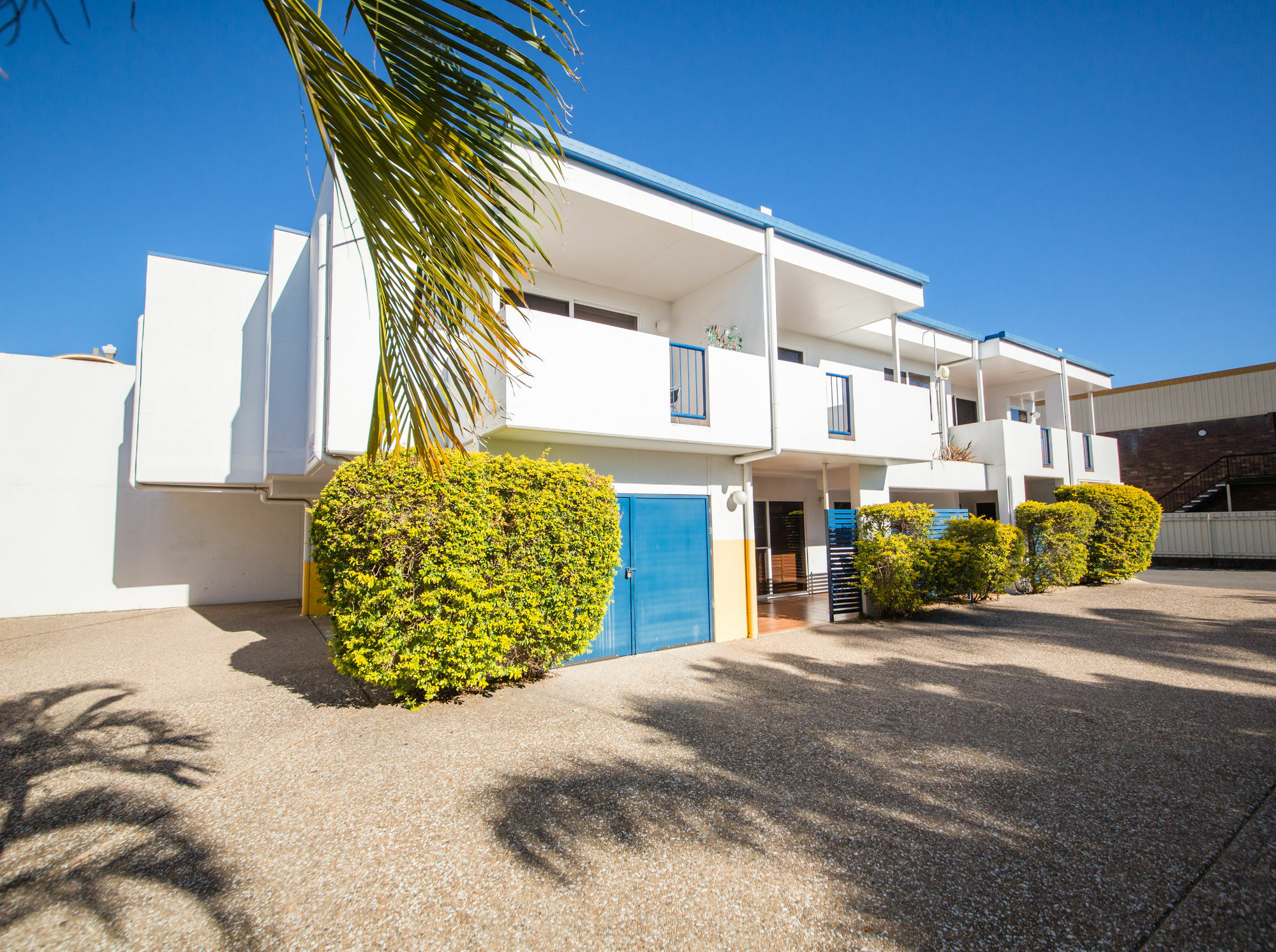 Cosmopolitan Motel & Serviced Apartments Rockhampton Exterior foto